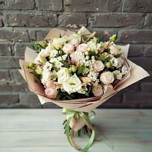 Букет цветов из:  Альстромерии, Розы и Хризантемы #REPLACE_PRED# Змейской