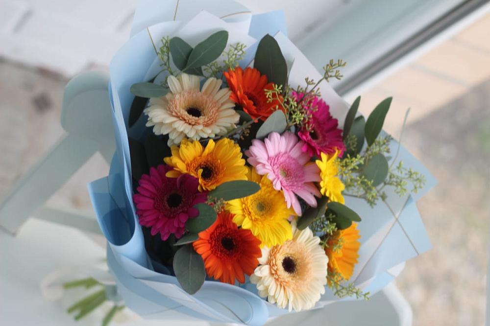 Букет цветов из: Герберы в Змейской