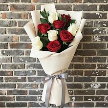 Букет цветов из:  Розы в Змейской