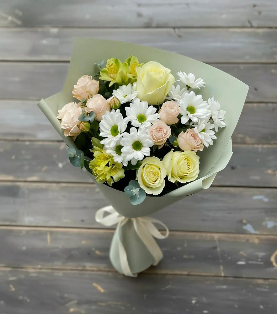 Букет цветов из: Альстромерии, Розы и Хризантемы в Змейской