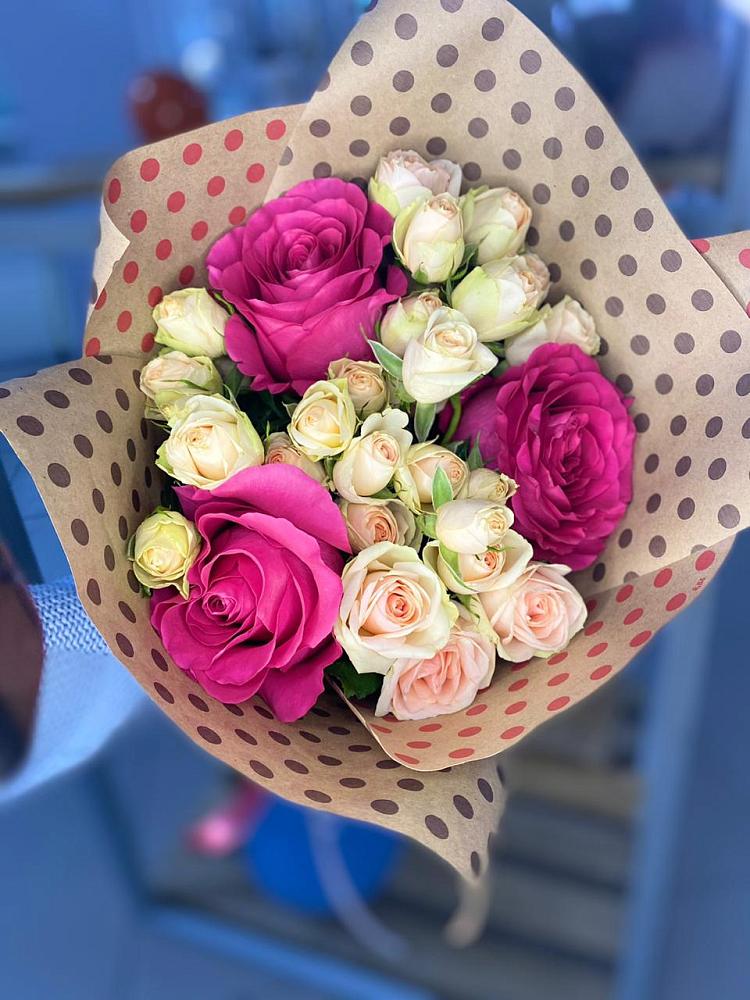 Букет цветов из: Розы в Змейской