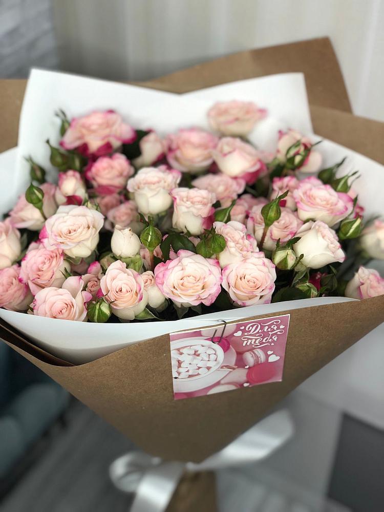 Букет цветов из: Розы в Змейской