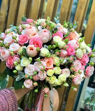 Букет цветов из:  Розы #REPLACE_PRED# Змейской