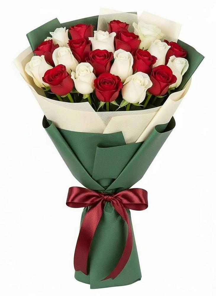 Букет Микс из красных и белых роз в Змейской