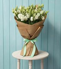 Букет цветов из:  Лизиантусы #REPLACE_PRED# Змейской