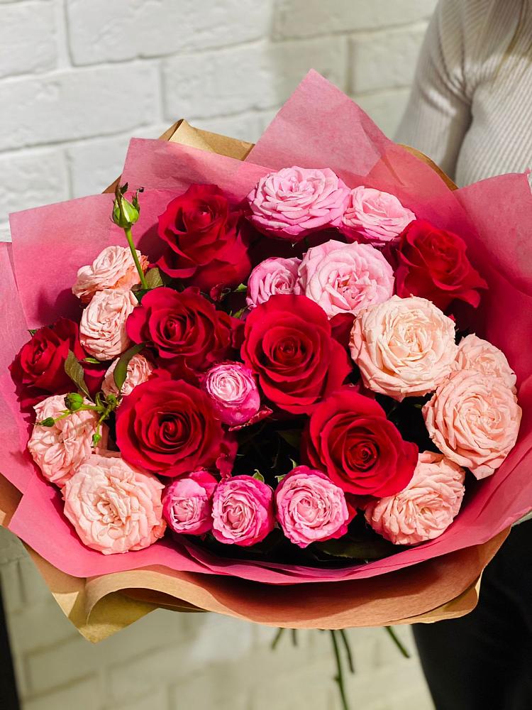 Букет цветов из: Розы в Змейской