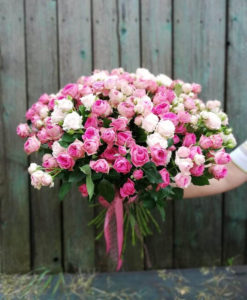 Букет Розовые кустовые розы Натали и Лав Лидия в Змейской