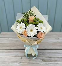 Букет цветов из:  Герберы, Розы и Хризантемы в Змейской