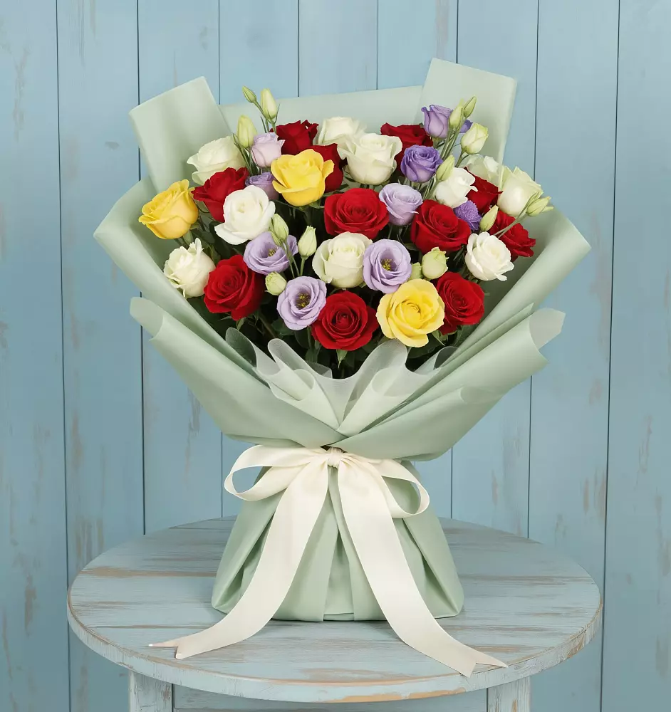 Букет цветов из: Розы в Змейской