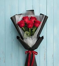 Букет цветов из:  Розы в Змейской